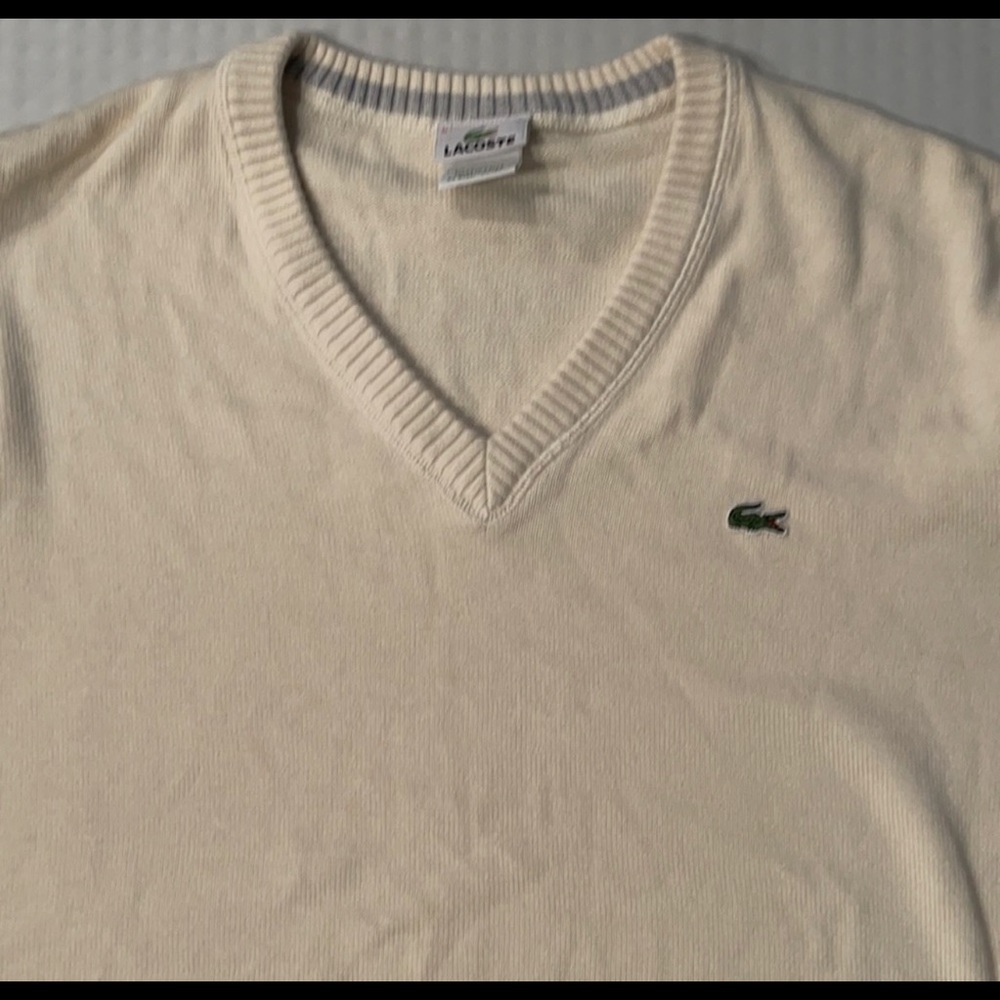 Lacoste men sweater never worn